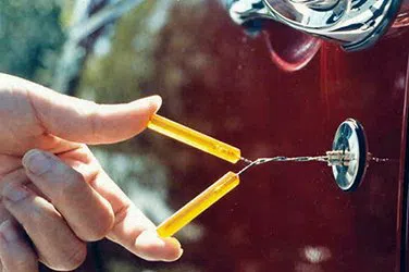 Community Locksmith Store Columbus, OH 614-347-6541 - broken-key-extraction